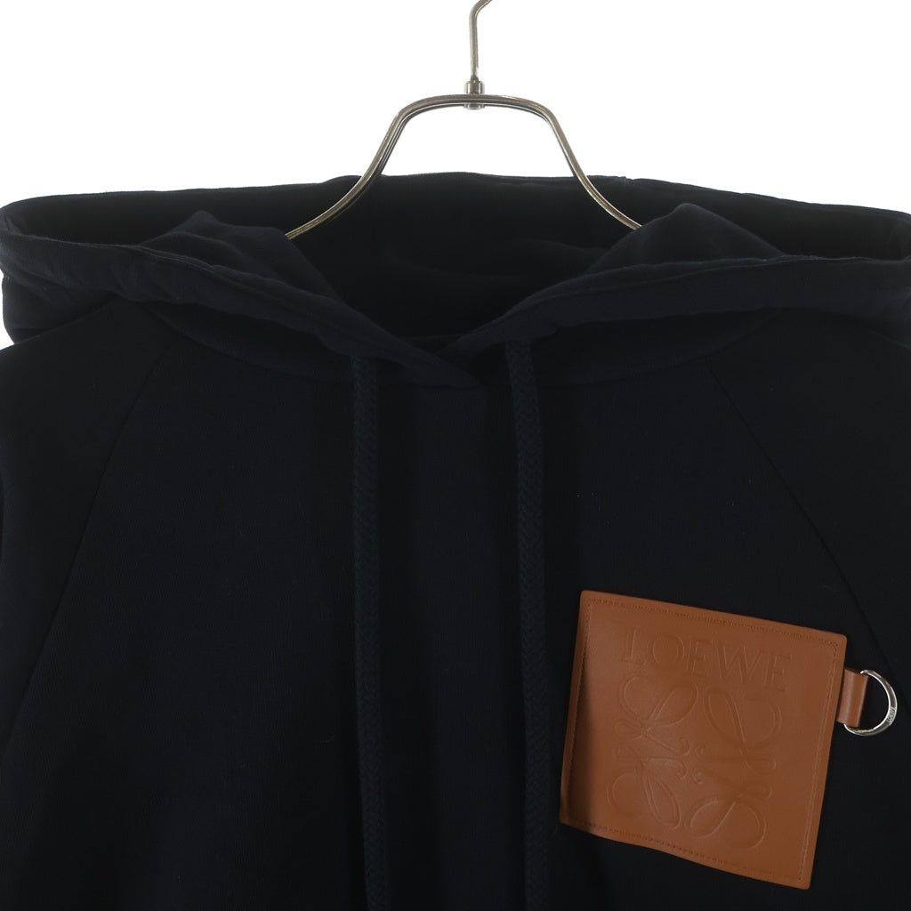 LOEWE(ロエベ) アナグラムロゴ レザーパッチ クロップド プルオーバー 