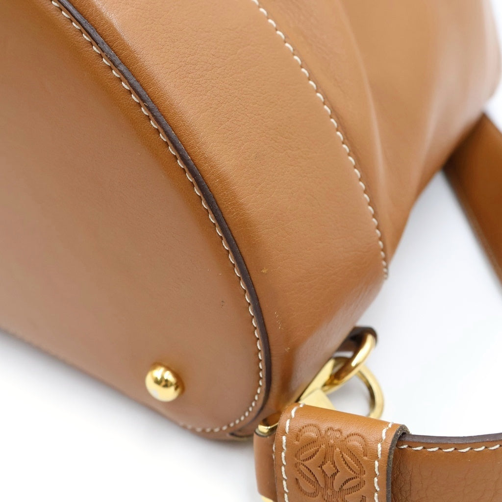 LOEWE(ロエベ) アントン ボディバッグ スリングバッグ レザー ブラウン レディース