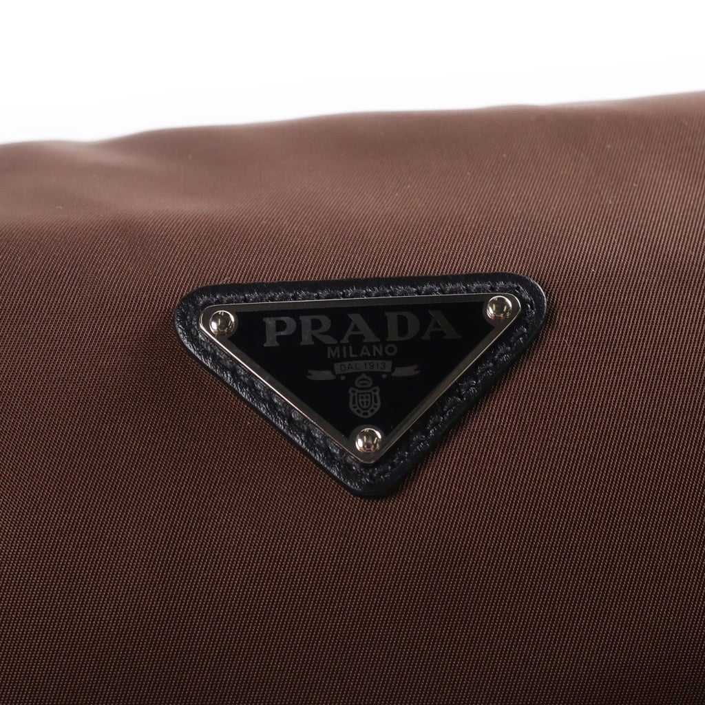PRADA(プラダ) エクスプローラ Re-Nylon ワンショルダーバッグ ブラウン ナイロン×レザー 2VH206 シルバー金具 レディース
