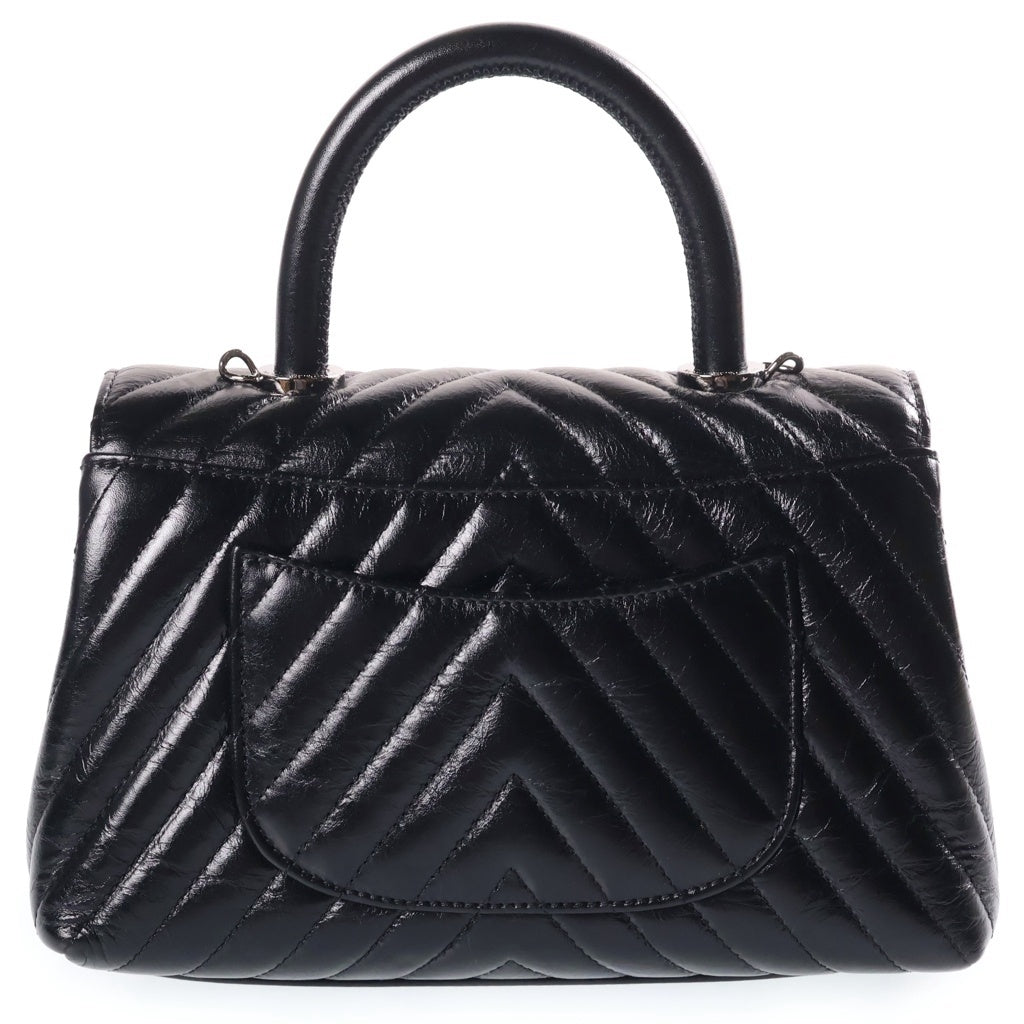 CHANEL(シャネル) シェブロン ココハンドル24 2WAYハンドバッグ ショルダーバッグ ミニバッグ ブラック シャイニーカーフスキン A92990 シリアルプレート ガンメタ金具 レディース
