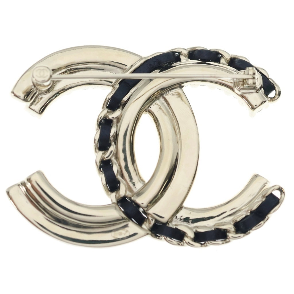 CHANEL(シャネル) ココマーク ブローチ ピンバッジ ゴールド パール/レザー/メタル B26V レディース