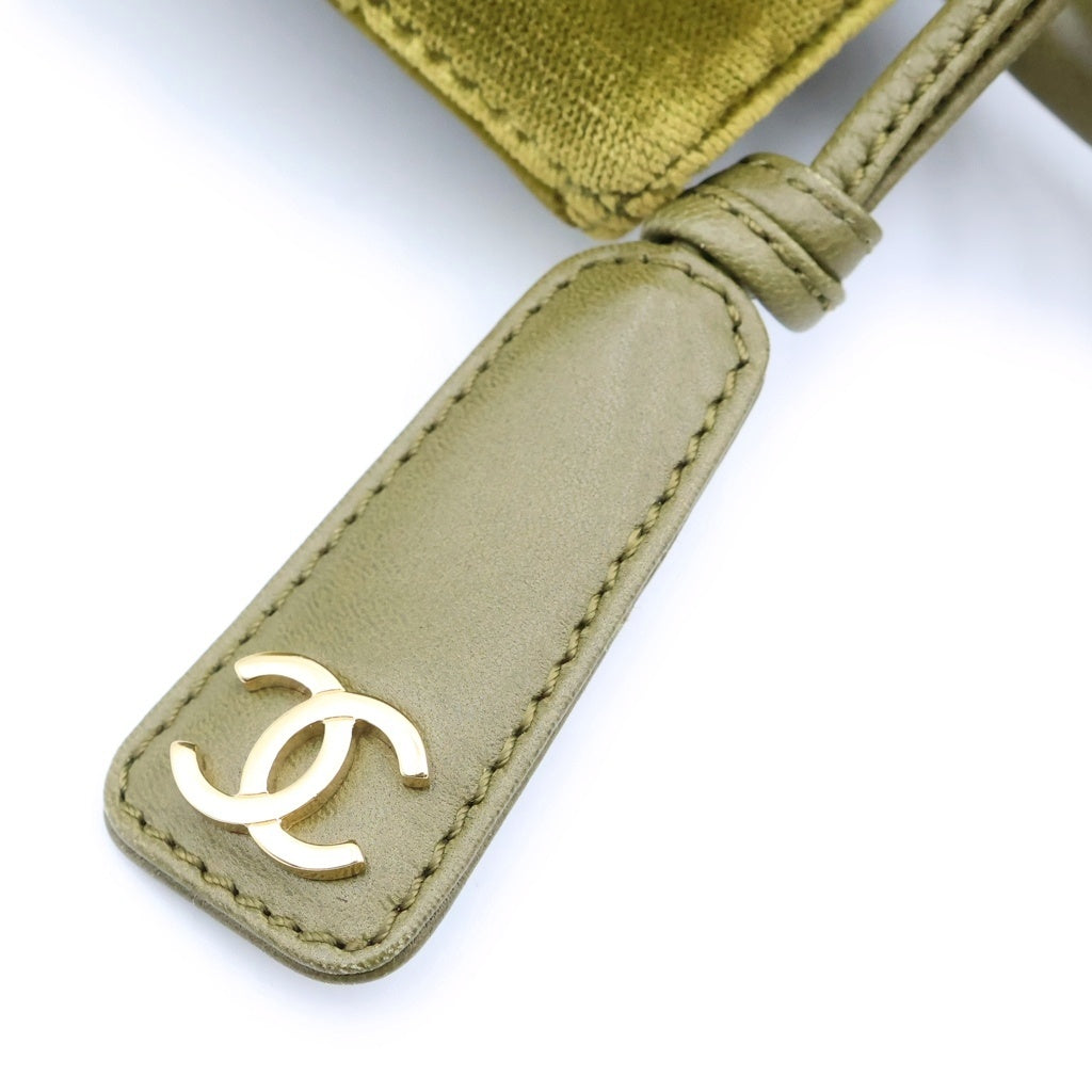 CHANEL(シャネル) ラウンド サークルハンドル CC ベロア マトラッセ ハンドバッグ オリーブ 6番台 ゴールド金具 レディース