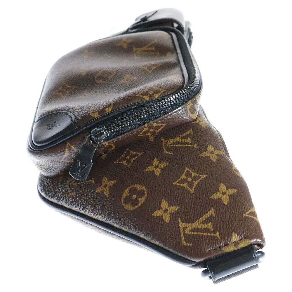 LOUIS VUITTON(ルイヴィトン) モノグラムマカサー クリストファーバムバッグ ウエストバッグ ボディバッグ ブラウン ブラック金具 M45337