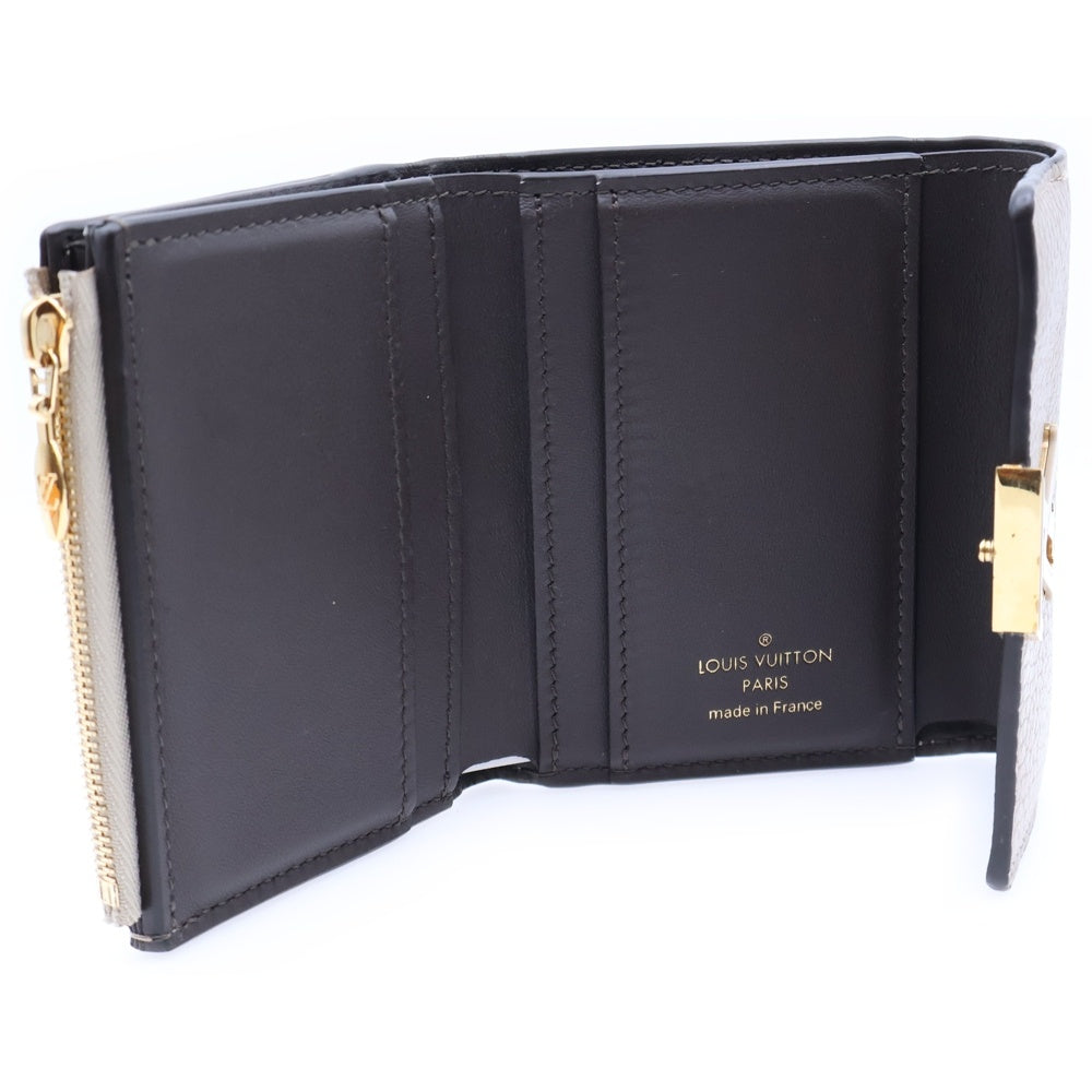 LOUIS VUITTON(ルイヴィトン) ポルトフォイユ・カプシーヌXS 三つ折り財布 コンパクトウォレット コインケース ベージュ トリヨン レザー M68747 ゴールド金具