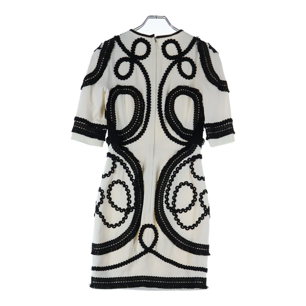 【新品未使用】DOLCE&GABBANA 刺繍ワンピース・ドレス(サイズ:5歳) 子どもスマートカジュアル│子供おしゃれ着ならK5051 - ジュニア向け裾