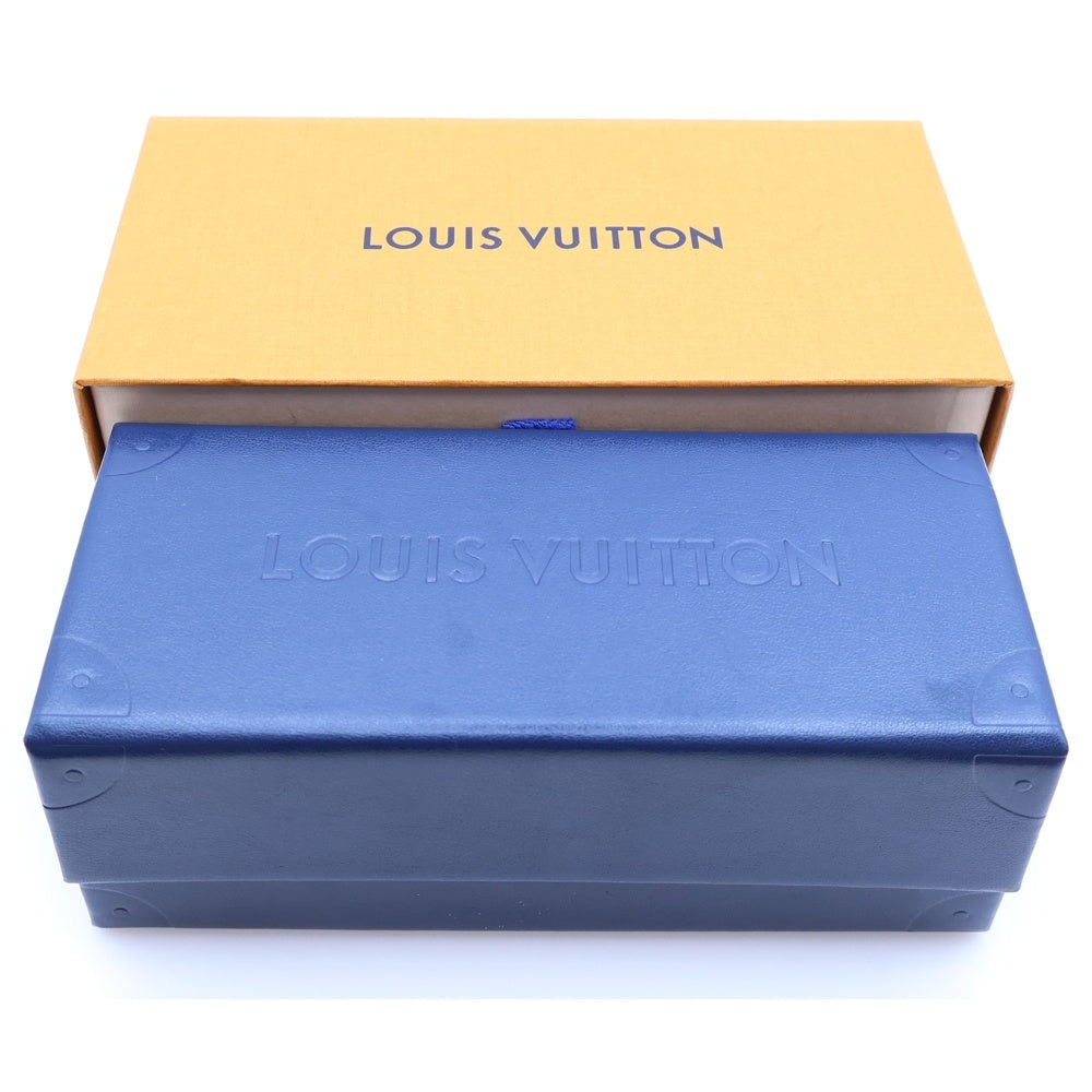LOUIS VUITTON(ルイヴィトン) サングラス LV チャーム キャットアイ