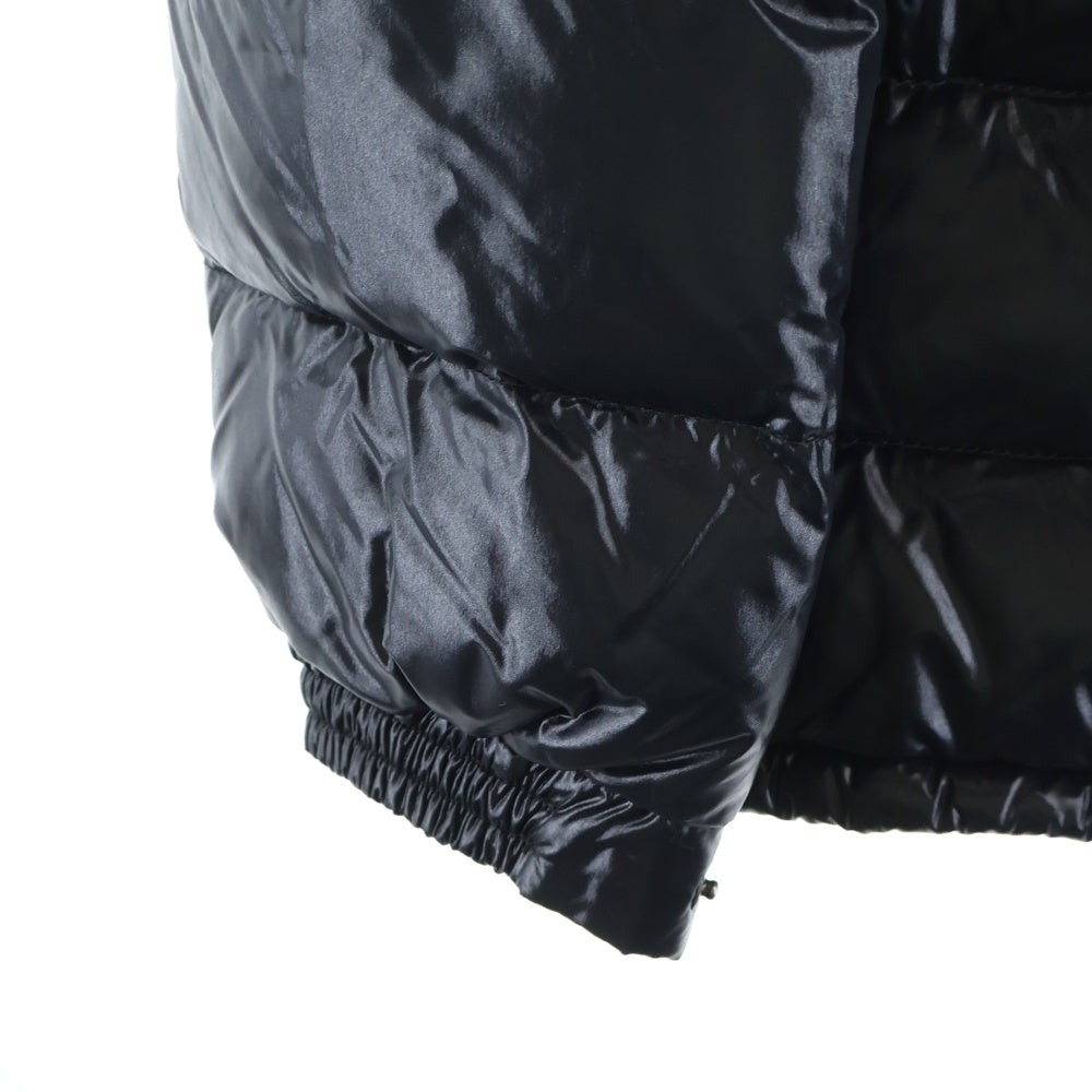 MONCLER(モンクレール) ROD ロッド ワッペンロゴ ジップアップ ダウン