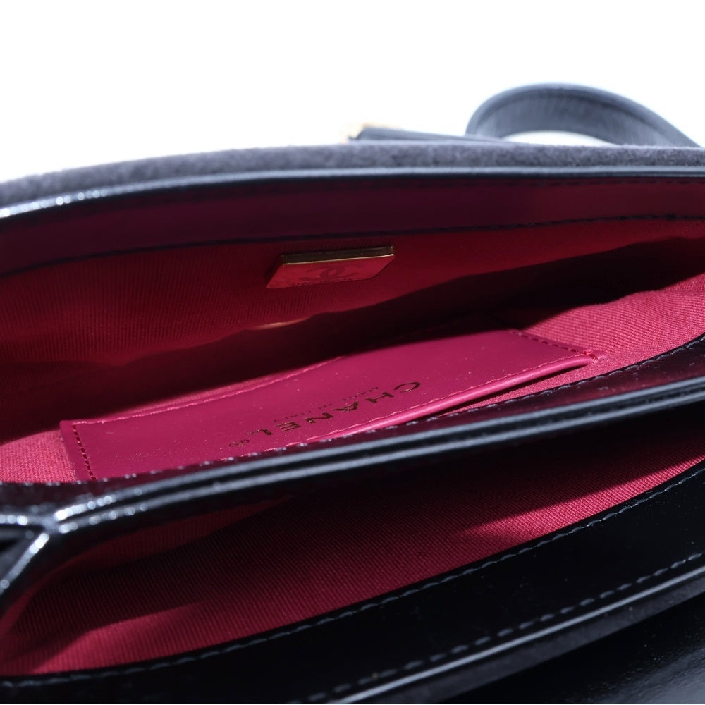 CHANEL(シャネル) ココマーク ミニマトラッセ ブラック シャイニーカーフスキン ゴールド金具 AS3402 レディース