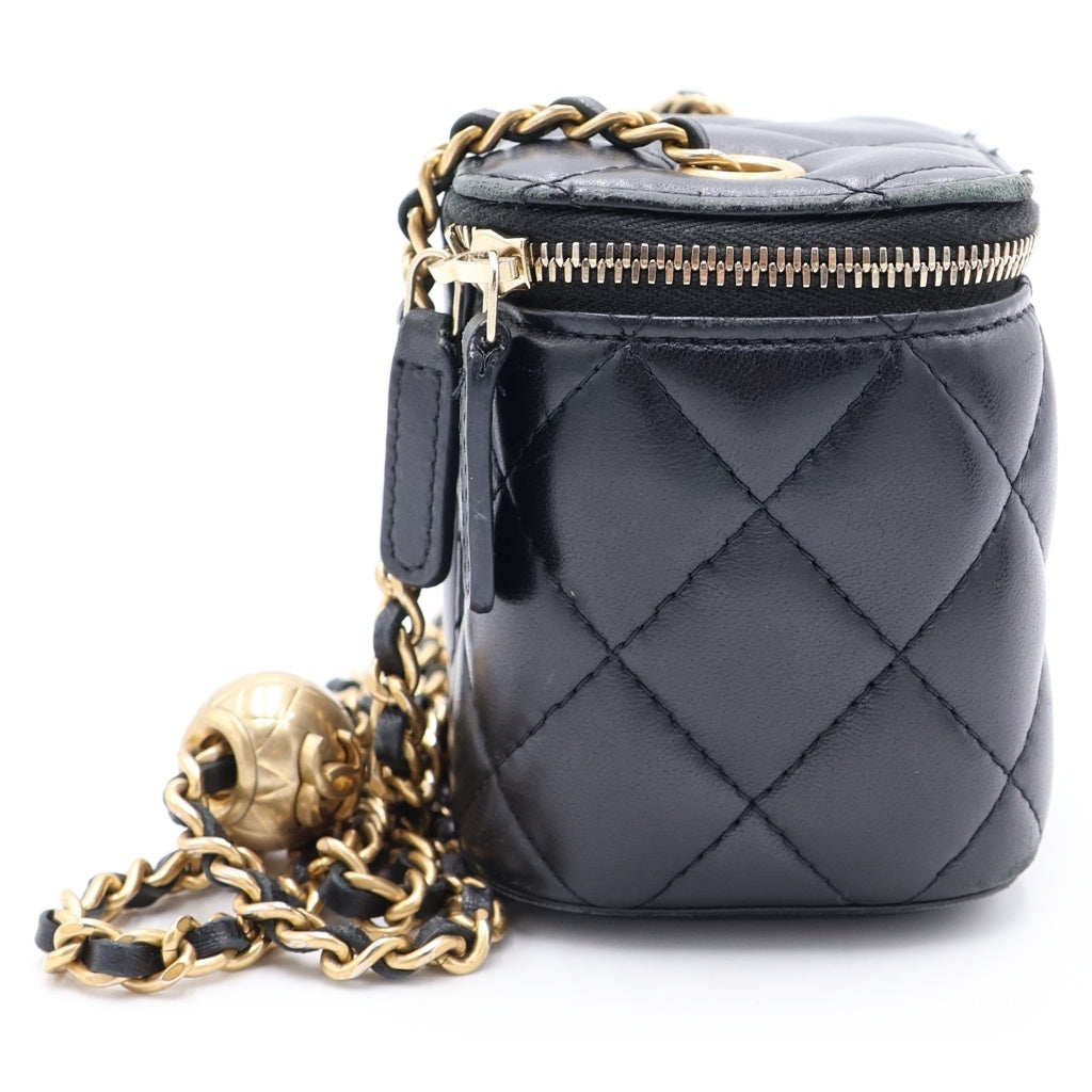 CHANEL(シャネル) ココマーク マトラッセ ラムスキン ゴールド金具 ミニバニティバッグ チェーンショルダーバッグ ブラック レディース
