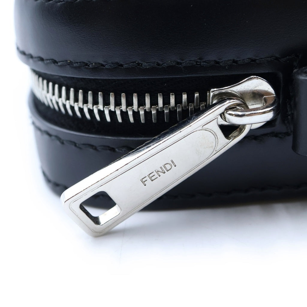 FENDI(フェンディ) ズッカ ダイアゴナル カメラケース ショルダーバッグ ミニバッグ ブラック レザー 7M0286 シルバー金具 レディース
