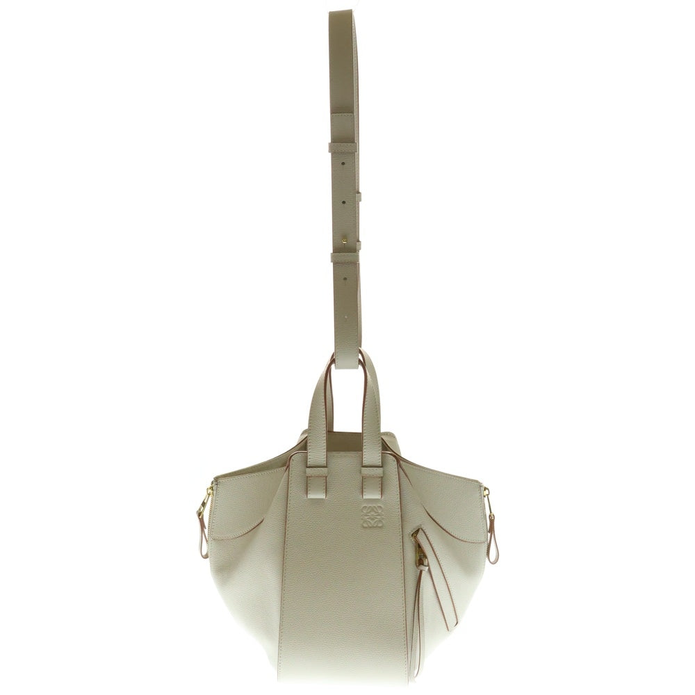 LOEWE(ロエベ) ハンモック スモール 2wayハンドバッグ ショルダーバッグ ペブルグレイン カーフレザー ソフトホワイト×ブラウン