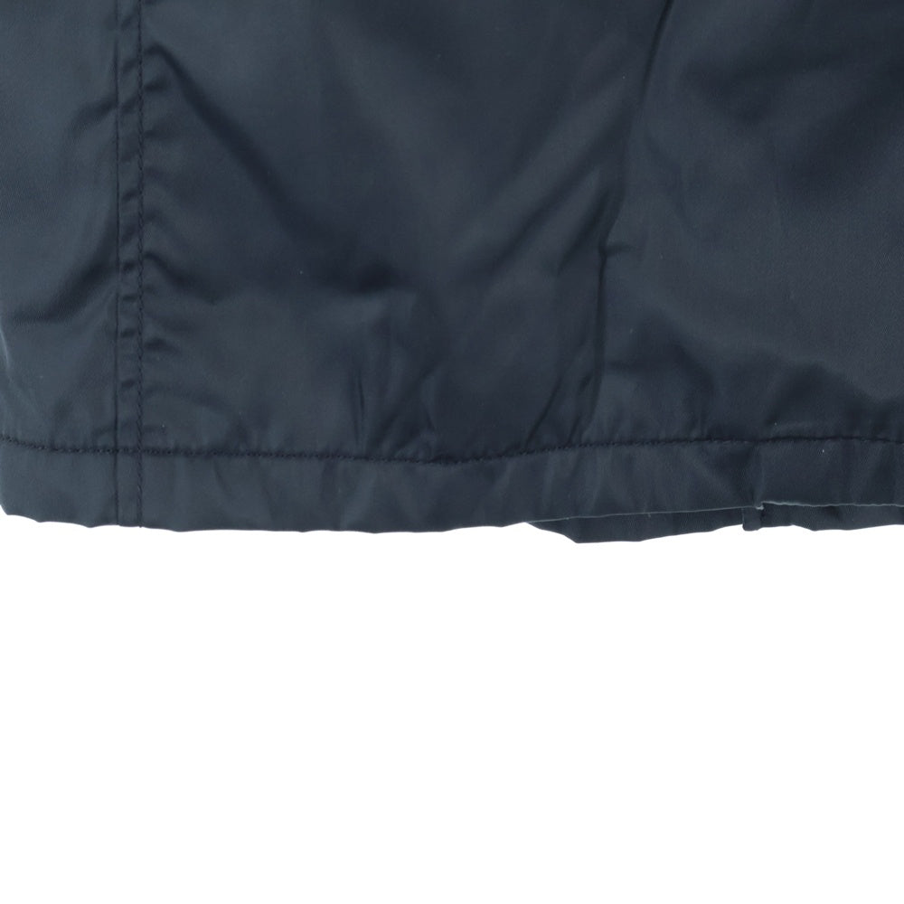 PRADA(プラダ) ロゴプレート バックル サフィアーノレザー ベルト ナイロン 中綿 ステンカラーコート ブラック 24V3770