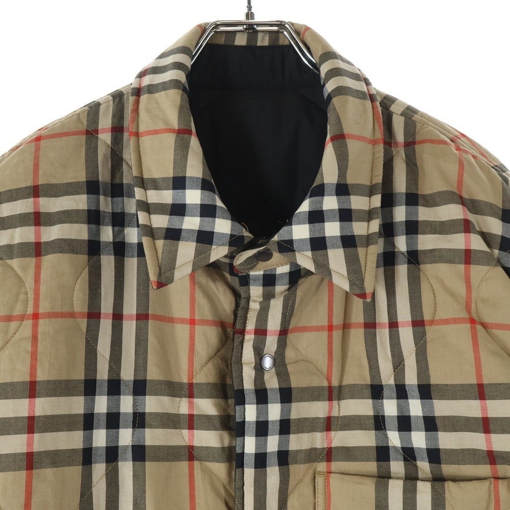 BURBERRY(バーバリー) ノバチェック総柄 ロゴ刺繍 リバーシブル キルティング 中綿 スナップボタン ジャケット ブラック/ベージュ 8049139