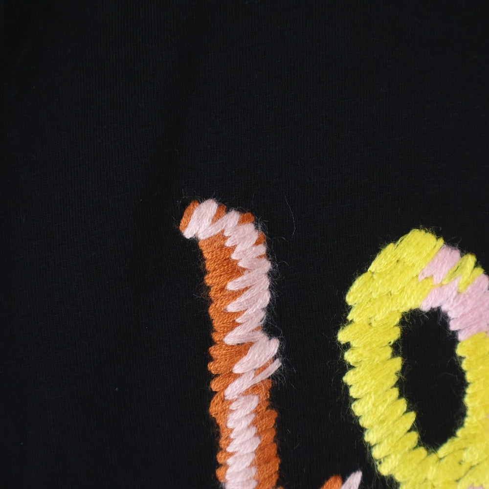 LOEWE(ロエベ) マルチカラー ロゴ刺繍 クルーネック 半袖Tシャツ カットソー ブラック H526Y22XBF