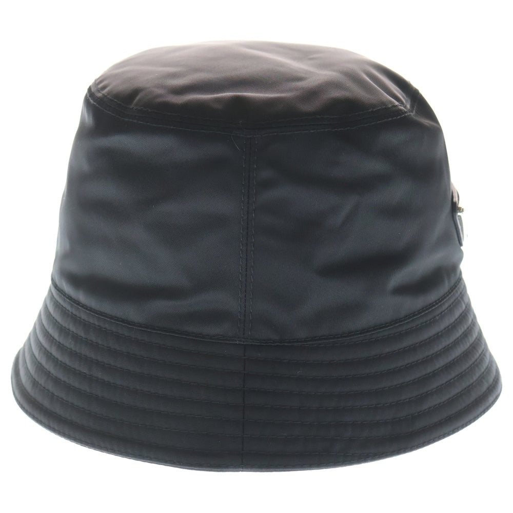 PRADA(プラダ) 23SS RE-NYLON リナイロン トライアングルロゴプレート バケットハット 帽子 ブラック 1HC137 レディース