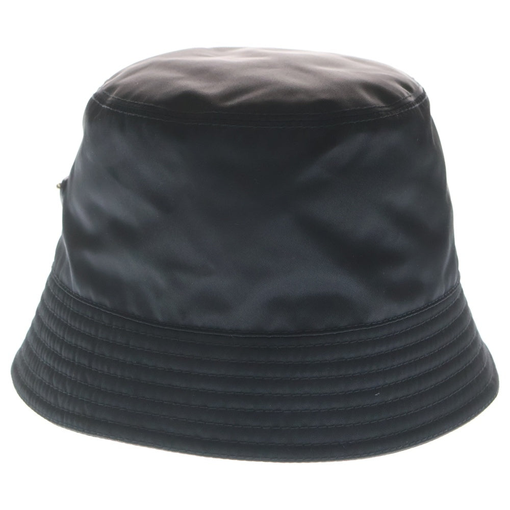 PRADA(プラダ) 23SS RE-NYLON リナイロン トライアングルロゴプレート バケットハット 帽子 ブラック 1HC137 レディース