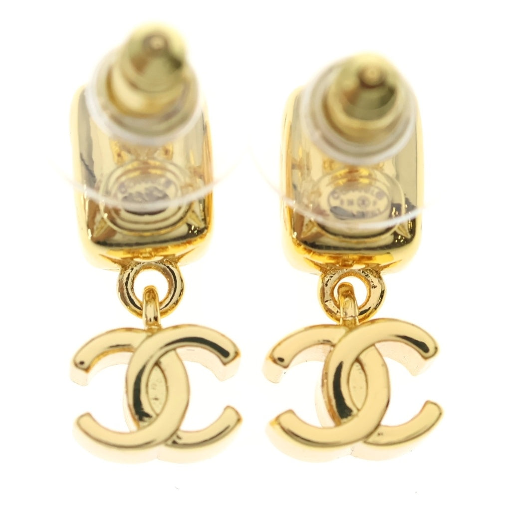 CHANEL(シャネル) ココマーク スイングピアス B26P ゴールド レディース
