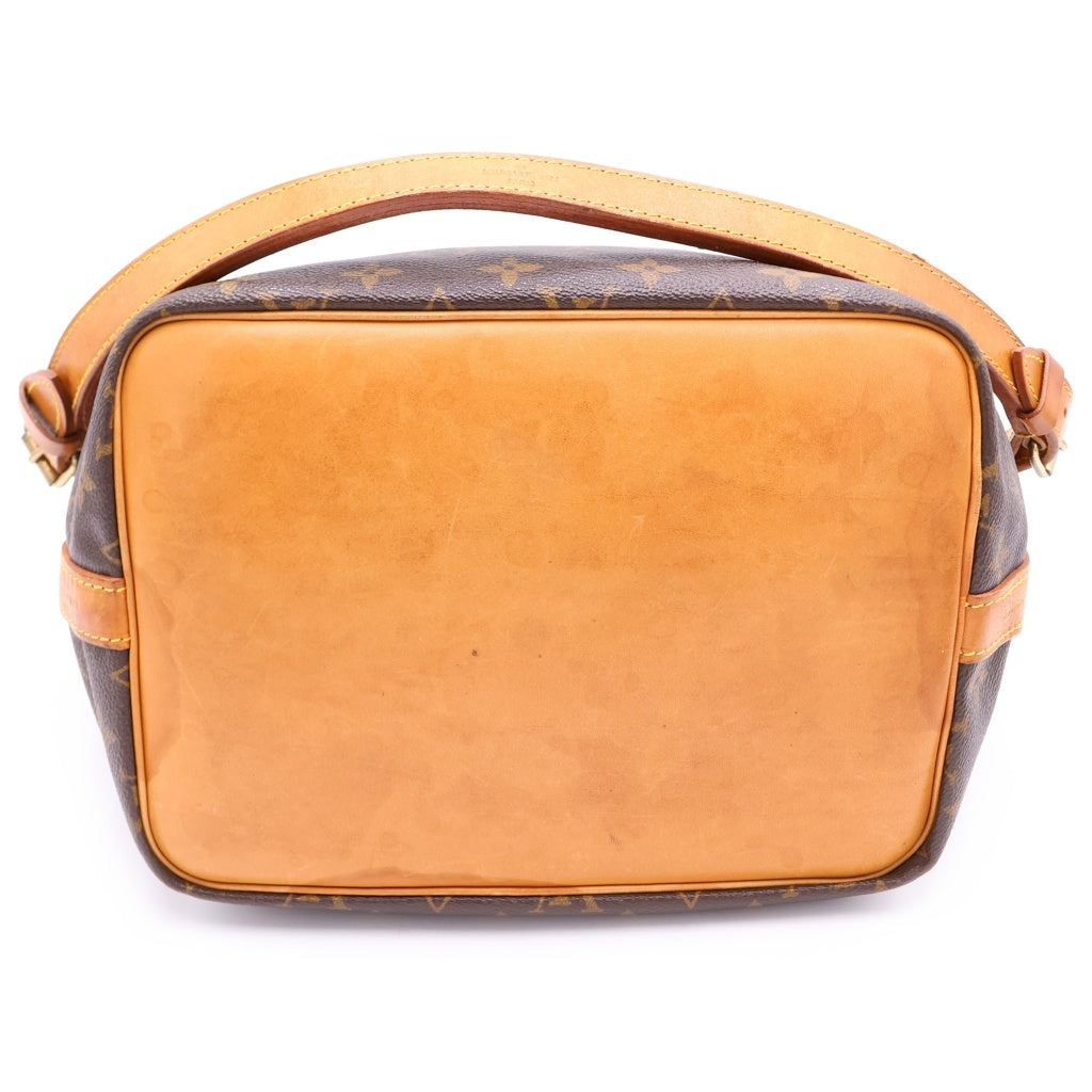 LOUIS VUITTON(ルイヴィトン) モノグラム プチノエ ショルダーバッグ ブラウン レザー×PVC M42226 ゴールド金具 レディース