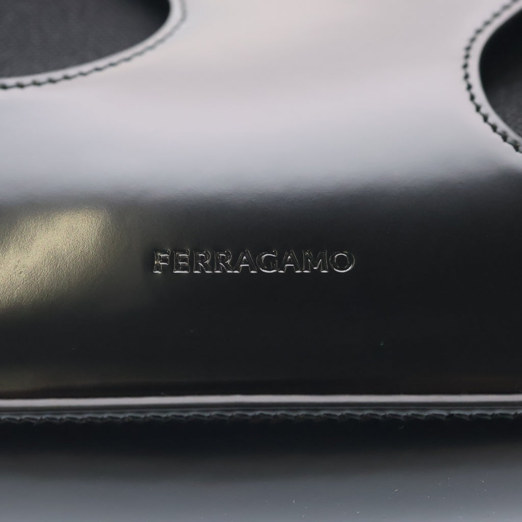 FERRAGAMO(フェラガモ) カットアウト レザー キャンバス ハンドバッグ ブラック レディース
