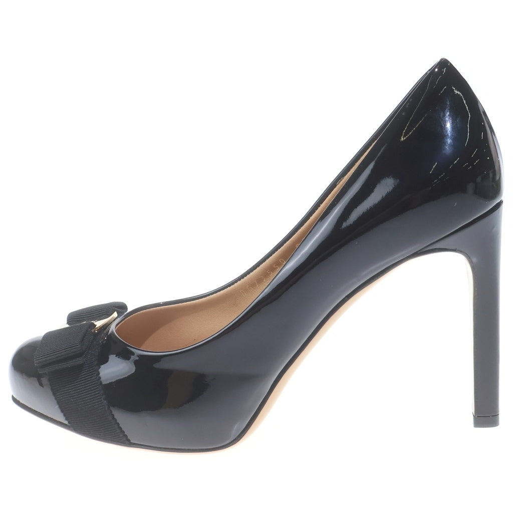 FERRAGAMO(フェラガモ) ヴァラ リボン ヒールパンプス ブラック パテントレザー #6 1/2 レディース