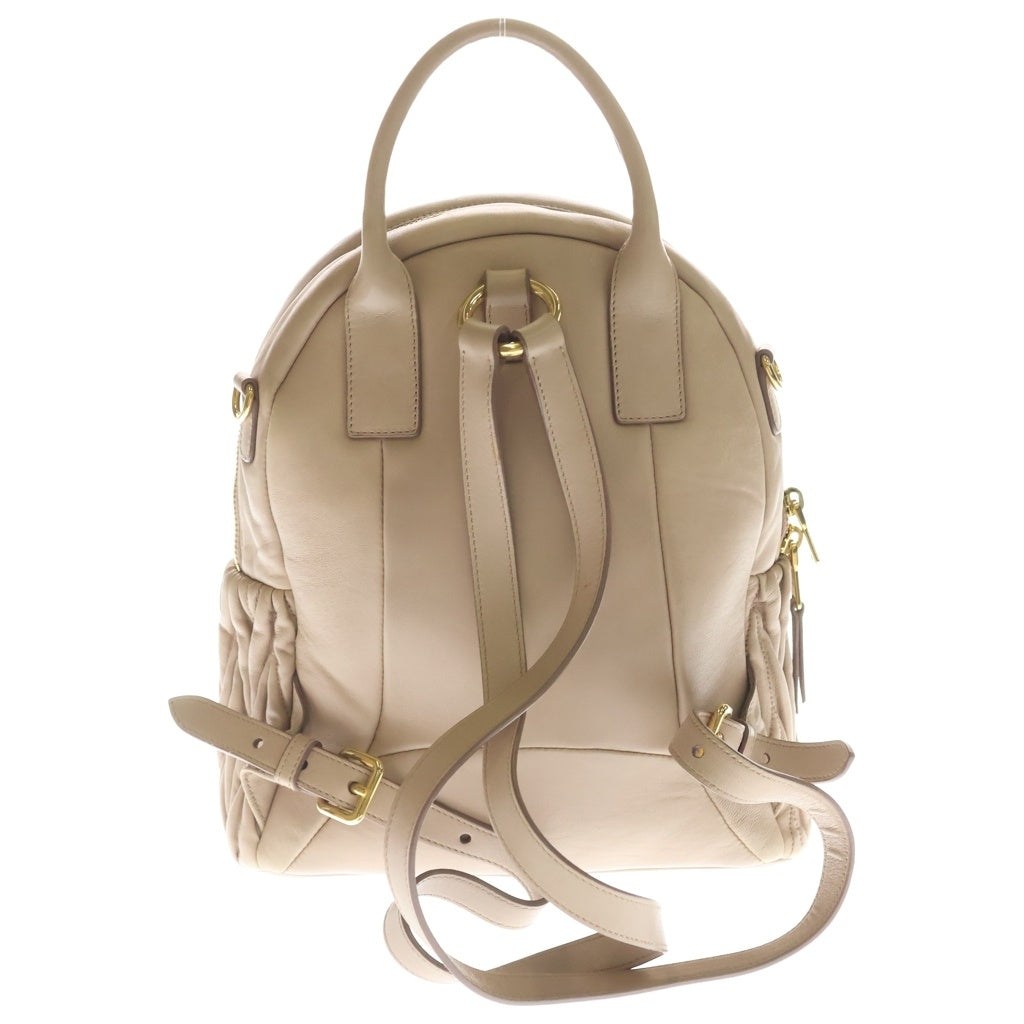 miumiu(ミュウミュウ) マテラッセ ミニ リュック リュックサック バックパック ベージュ レザー 5BZ022 ゴールド金具 レディース