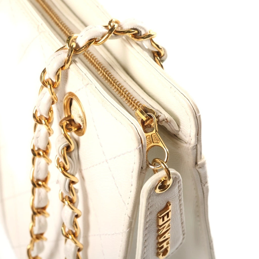 CHANEL(シャネル) ココマーク チェーンショルダーバッグ ホワイト キャビアスキン 4番台 ゴールド金具 レディース