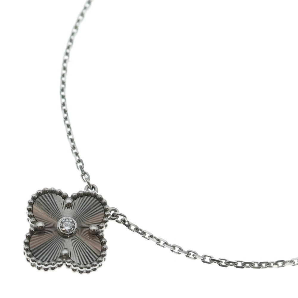 Van Cleef & Arpels(ヴァンクリーフアンドアーペル) ヴィンテージアルハンブラ ギヨシェ ネックレス 2020年ホリデー限定 ホワイトゴールド Au750 VCARP6L800 ジュエリー レディース