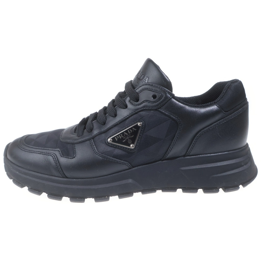 PRADA(プラダ) Re-Nylon リナイロン ロゴプレート ローカットシューズ スニーカー ブラック 2EE390
