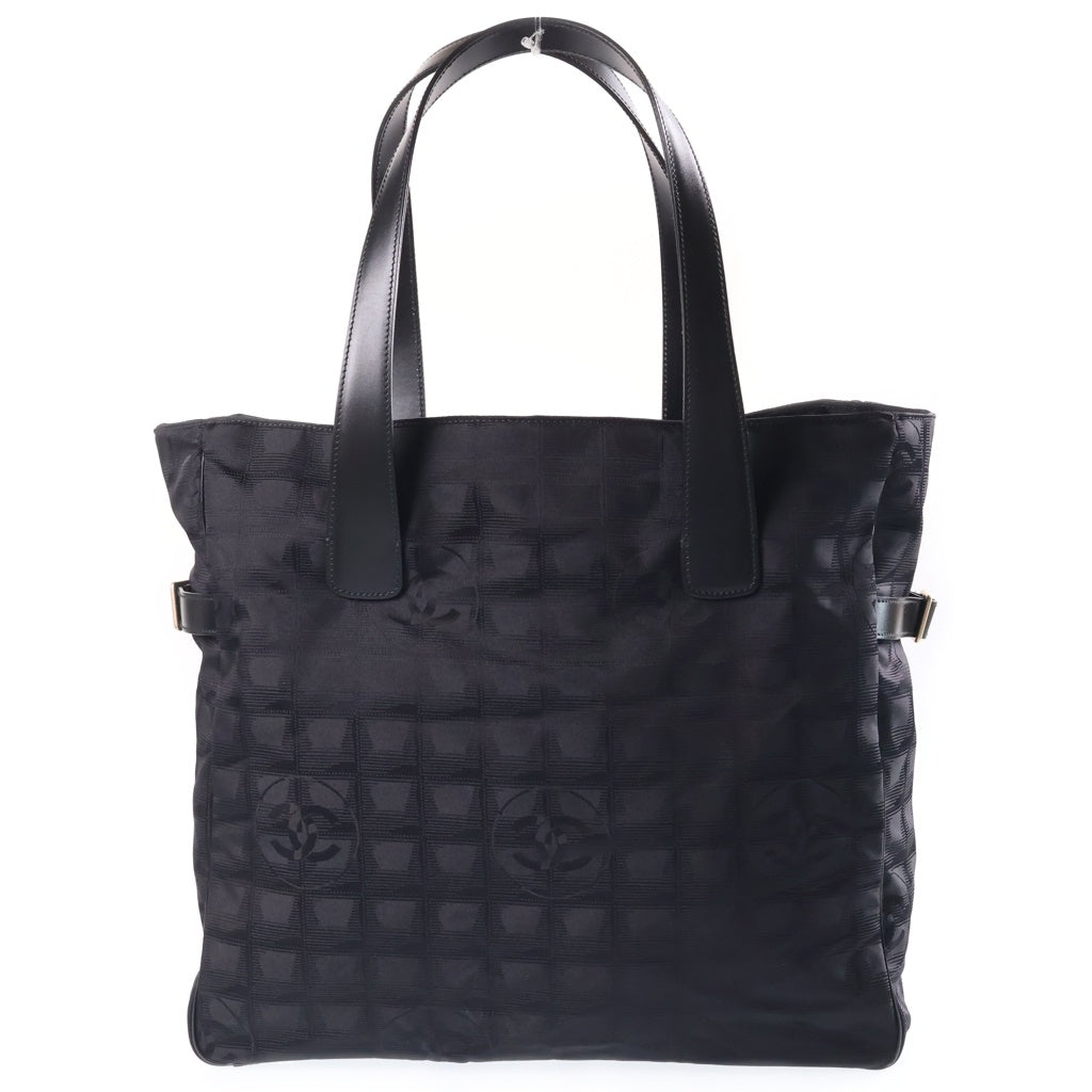 CHANEL(シャネル) ニュートラベルラインGM ナイロン レザー トートバッグ ブラック レディース