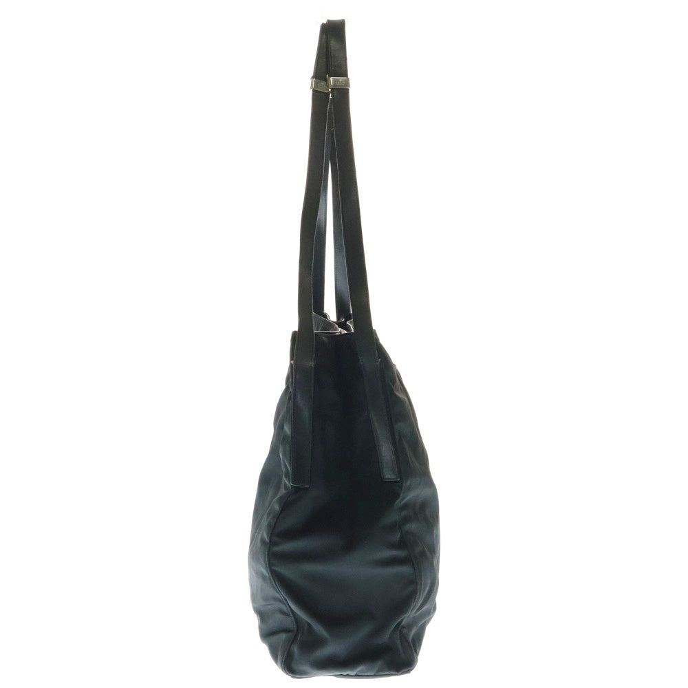 GUCCI(グッチ) トートバッグ ショルダーバッグ サコッシュ ブラック シルバー金具 ナイロン 0021043
