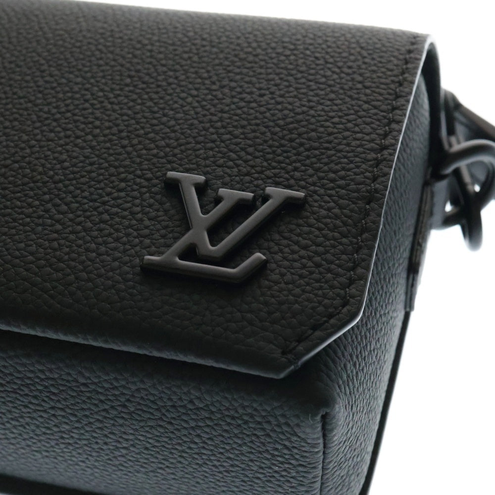 LOUIS VUITTON(ルイヴィトン) アエログラム ファストライン ウェアラブルウォレット レザーショルダーバッグ ブラック M11483
