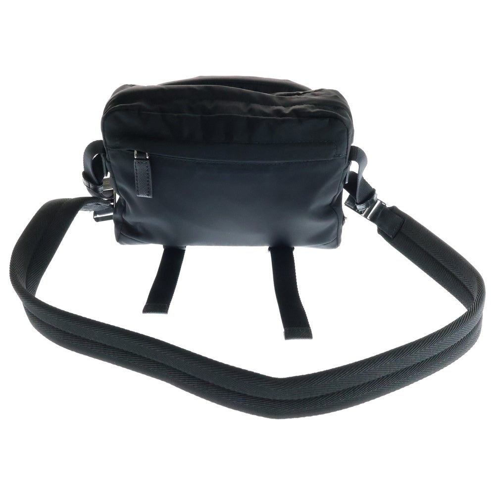 PRADA(プラダ) テスート ショルダーバッグ ブラック シルバー金具 ロゴ三角プレート ナイロン 2VH043