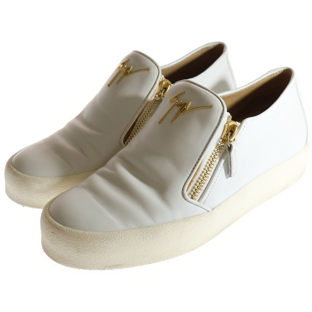 GIUSEPPE ZANOTTI(ジュゼッペ ザノッティ) MAY LONDON メイ ロンドン ロゴプレート レザー ジップ ローカットシューズ スニーカー ゴールド金具 ホワイト