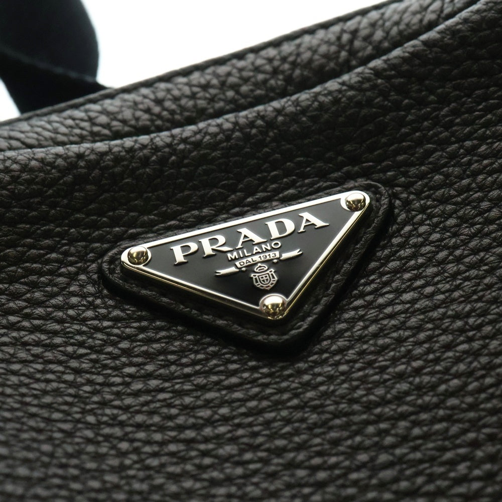 PRADA(プラダ) トライアングルロゴ ヴィッテロダイノ レザーボディバッグ ウエストバッグ ブラック 2VH184