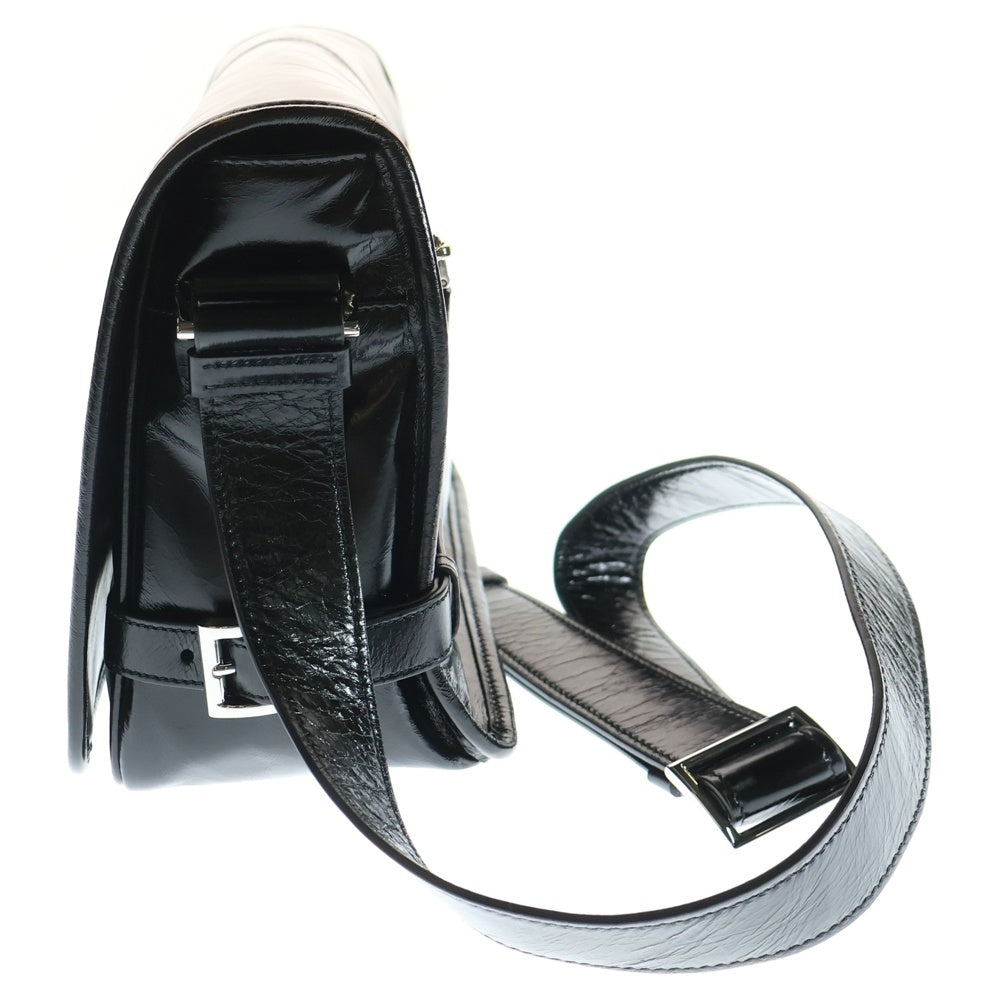 PRADA(プラダ) ソフトルックスレザー トライアングルロゴプレート ショルダーバッグ シルバー金具 ブラック 2VD073