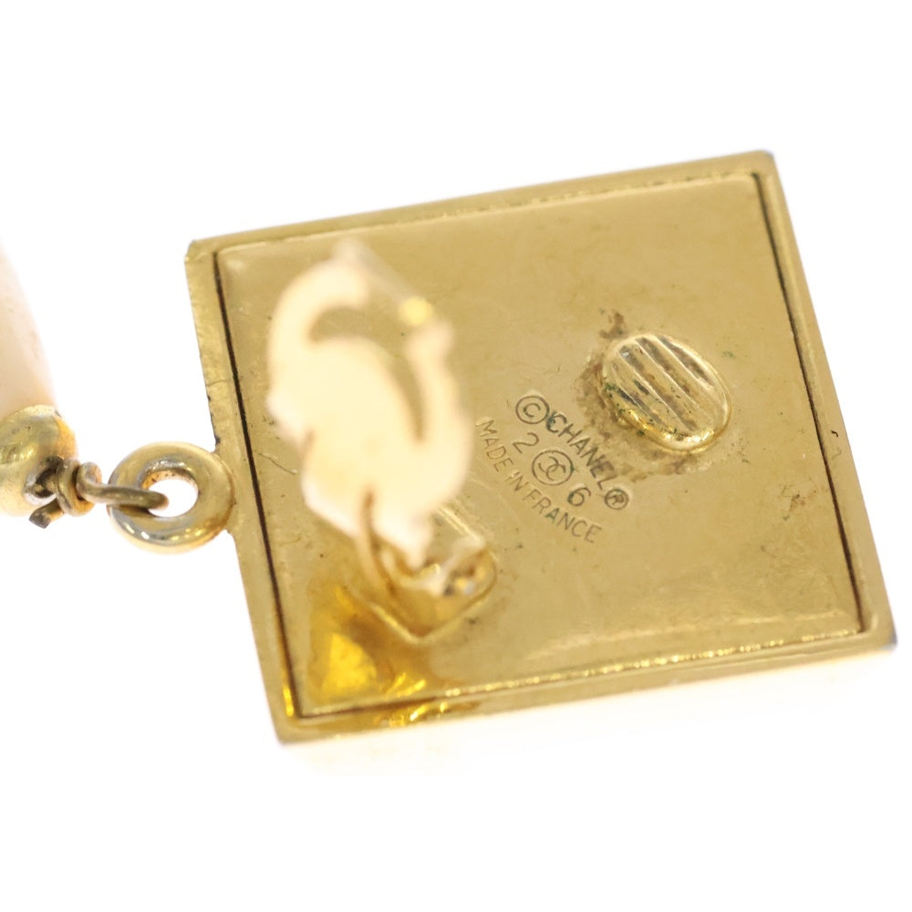 CHANEL(シャネル) ココマーク スクエアブロックフェイクパール付イヤリング ゴールド レディース