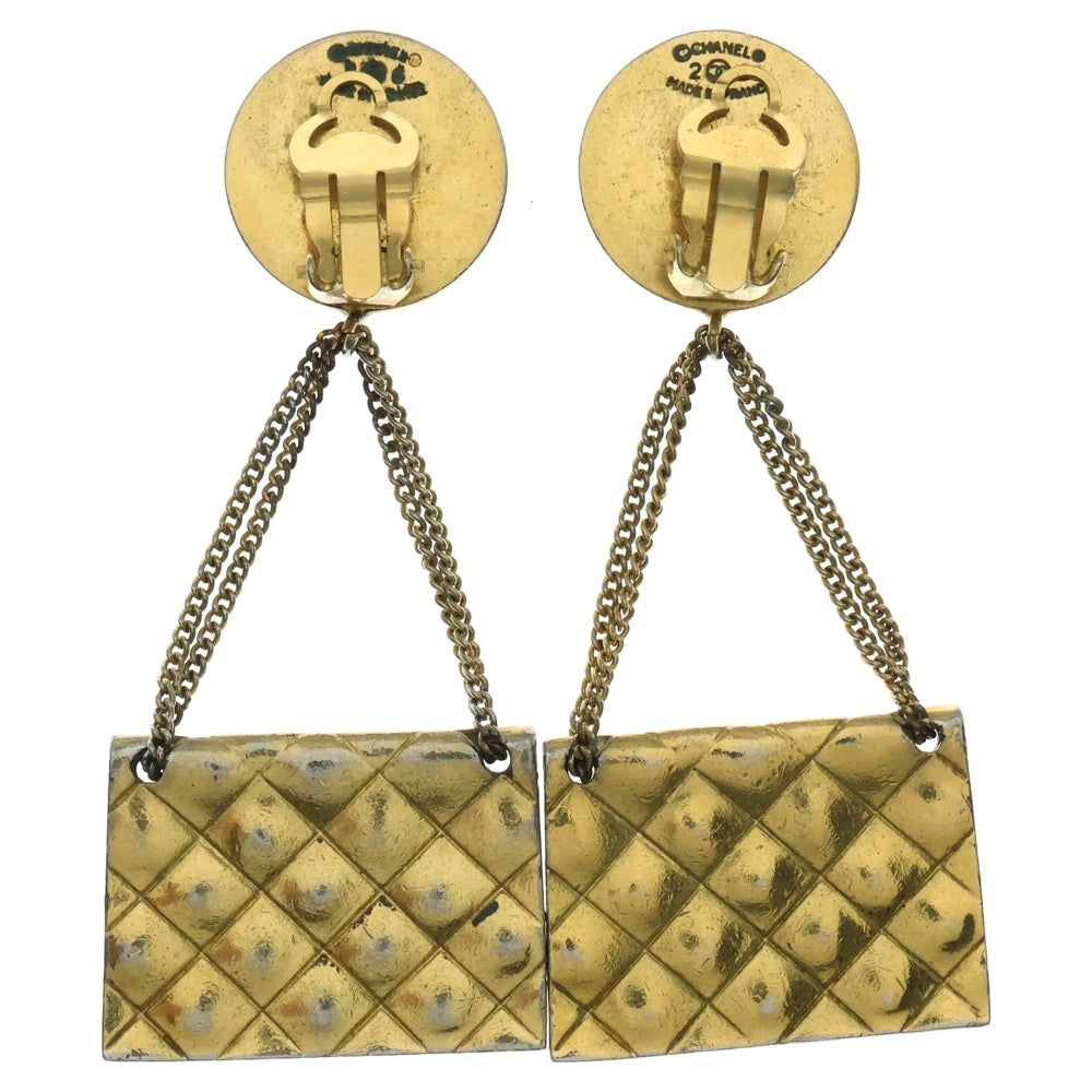 CHANEL(シャネル) マトラッセ バッグモチーフ イヤリング イヤーアクセサリー 26 ゴールド GP