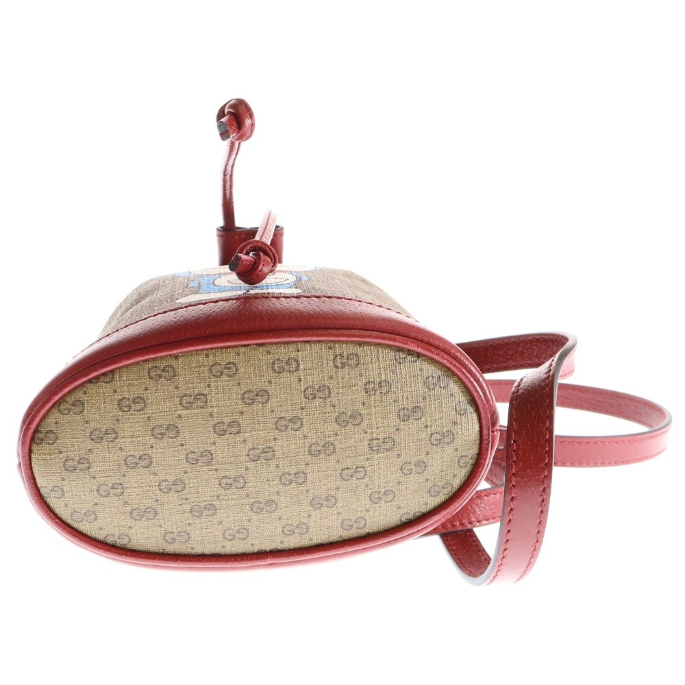 GUCCI(グッチ) ×ドラえもん マイクロGGスプリーム ドローストリング ミニバケット ショルダー クロスボディ バッグ ゴールド金具 ブラウン/レッド 647801