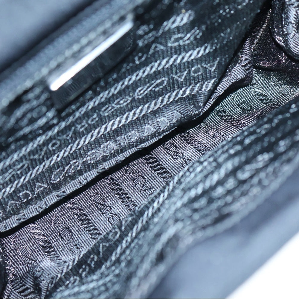 PRADA(プラダ) テスート ショルダーバッグ ショルダーポシェット ブラック ナイロン シルバー金具