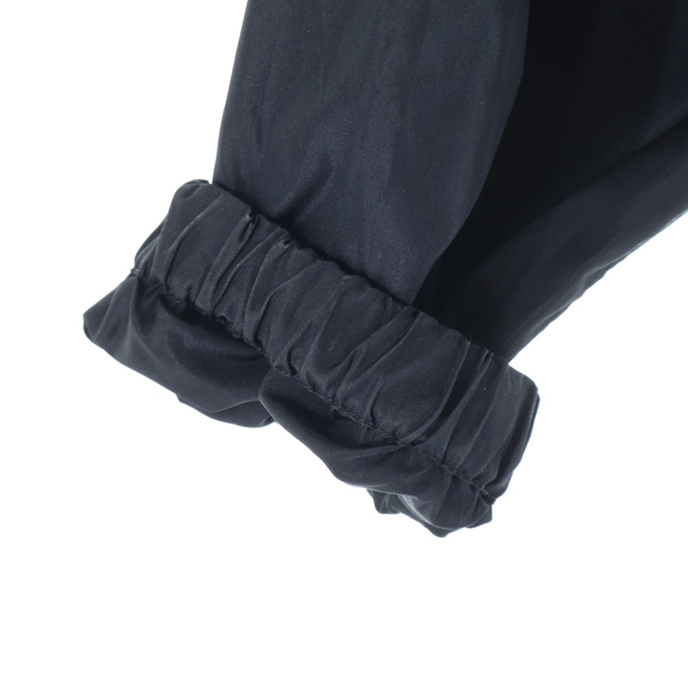 miumiu(ミュウミュウ) 23SS ラバーロゴプリント シルク混 ジップアップ クロップド ショート ジャケット ブラック レディース ML913