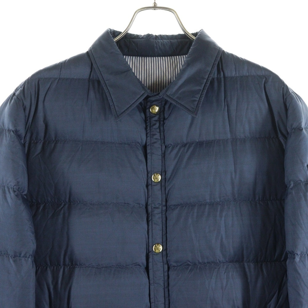 MONCLER GAMME BLEU(モンクレール・ガム・ブルー) GIUBBINO カットアウト ワッペンロゴ スナップボタン ダウン シャツ ジャケット 423914034083 63367