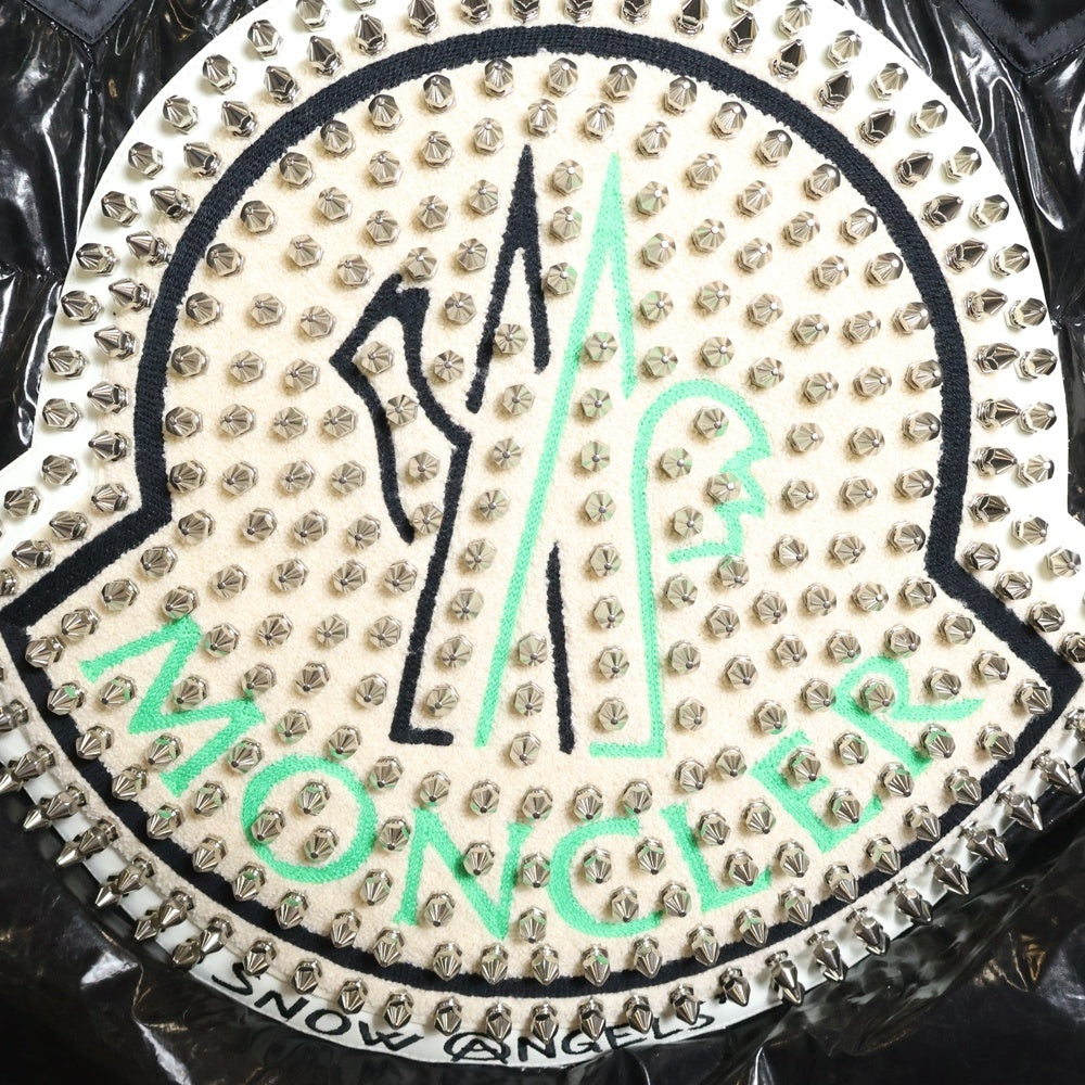 MONCLER(モンクレール) 19AW ×PALM ANGELS パームエンジェルス バックワッペンロゴ スパイクスタッズ フーデッド ジップアップ ダウンジャケット ブラック E209L4330680 C0328
