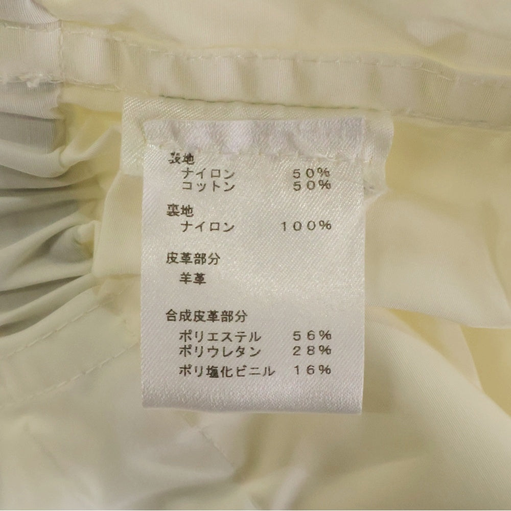 LOUIS VUITTON(ルイヴィトン) ベルト付ショートモノグラムフーデッド