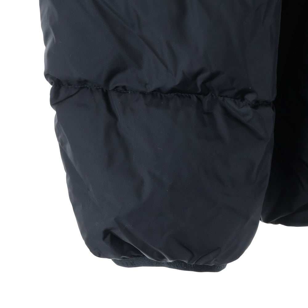 MONCLER(モンクレール) 19AW MONTCLA モンクラー ラバーワッペン ロゴ刺繍 フーデッド ジップアップ ダウンジャケット ブラック E20914194385 C0300