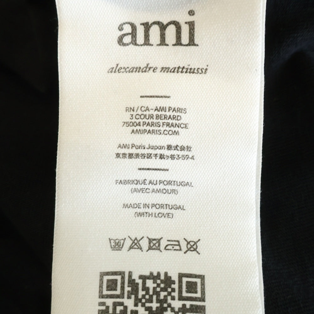 AMI Alexandre Mattiussi(アミアレクサンドルマテュッシ) ハートロゴ刺繍 半袖Tシャツ カットソー ブラック UTS004