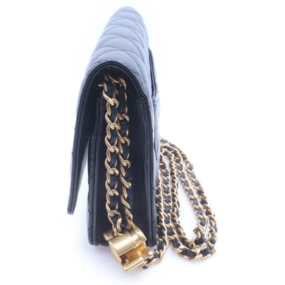 CHANEL(シャネル) マトラッセ チェーンウォレット ラムスキン レザー チェーンショルダーバッグ ゴールド金具 ブラック AP3938