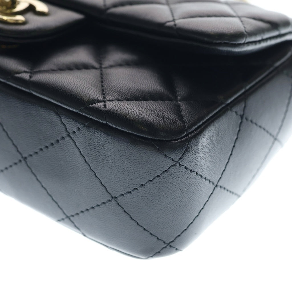 CHANEL(シャネル) ミニマトラッセ19 ラムスキン レザー Sフラップ Sチェーン ショルダーバッグ ブラック ゴールド金具 プレート A69900 レディース
