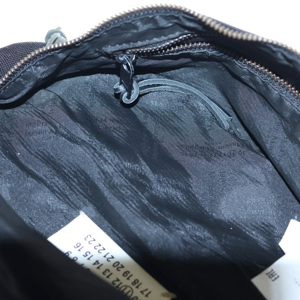 MM6 Maison Margiela(エムエムシックスメゾンマルジェラ) ステレオタイプ ウエストポーチ ボディバッグ ブラック キャンバス S55WB0010