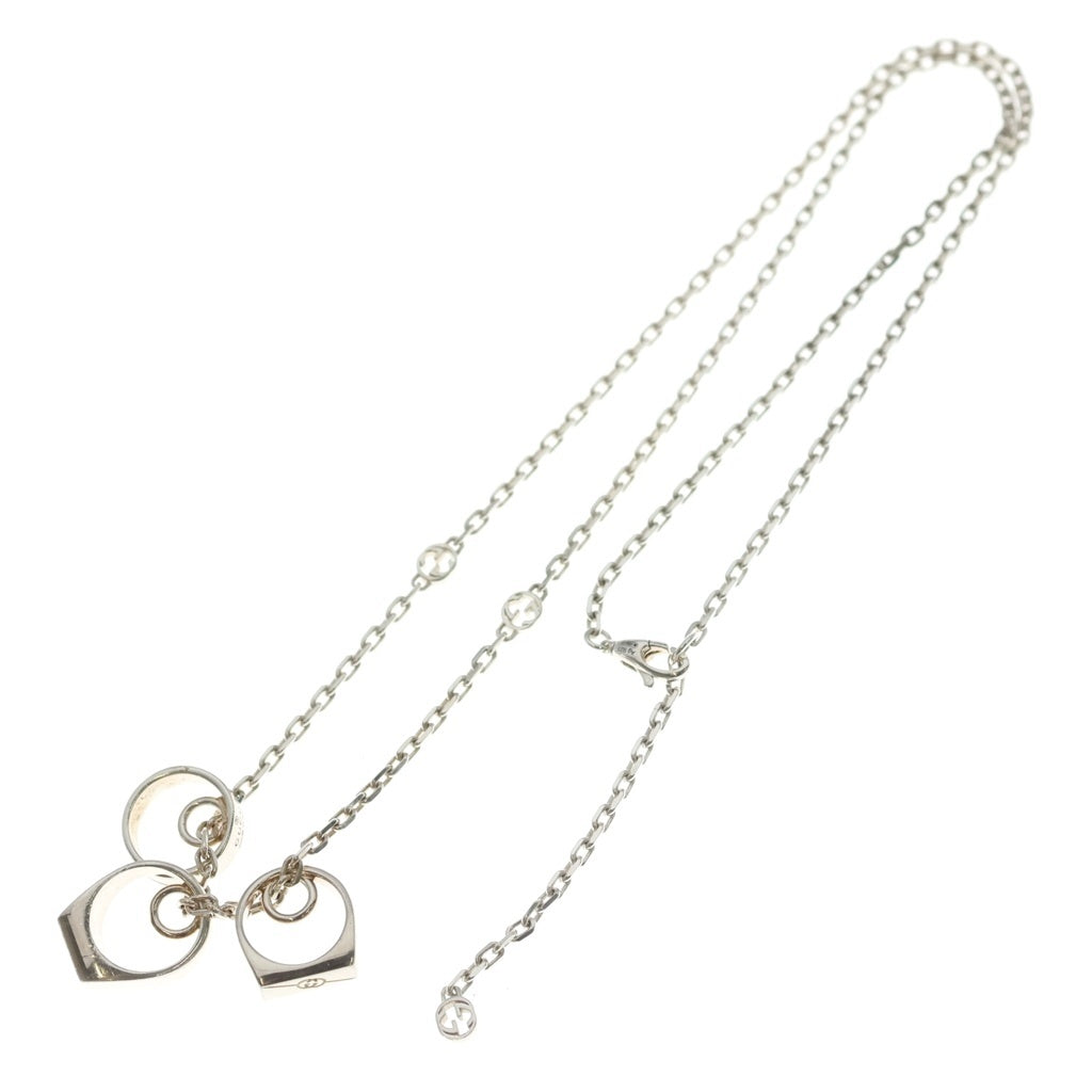 GUCCI(グッチ) ダイアゴナル インターロッキングG ネックレス スリーピースチャーム エングレービングロゴ シルバー ネックレス ペンダント チェーン GP