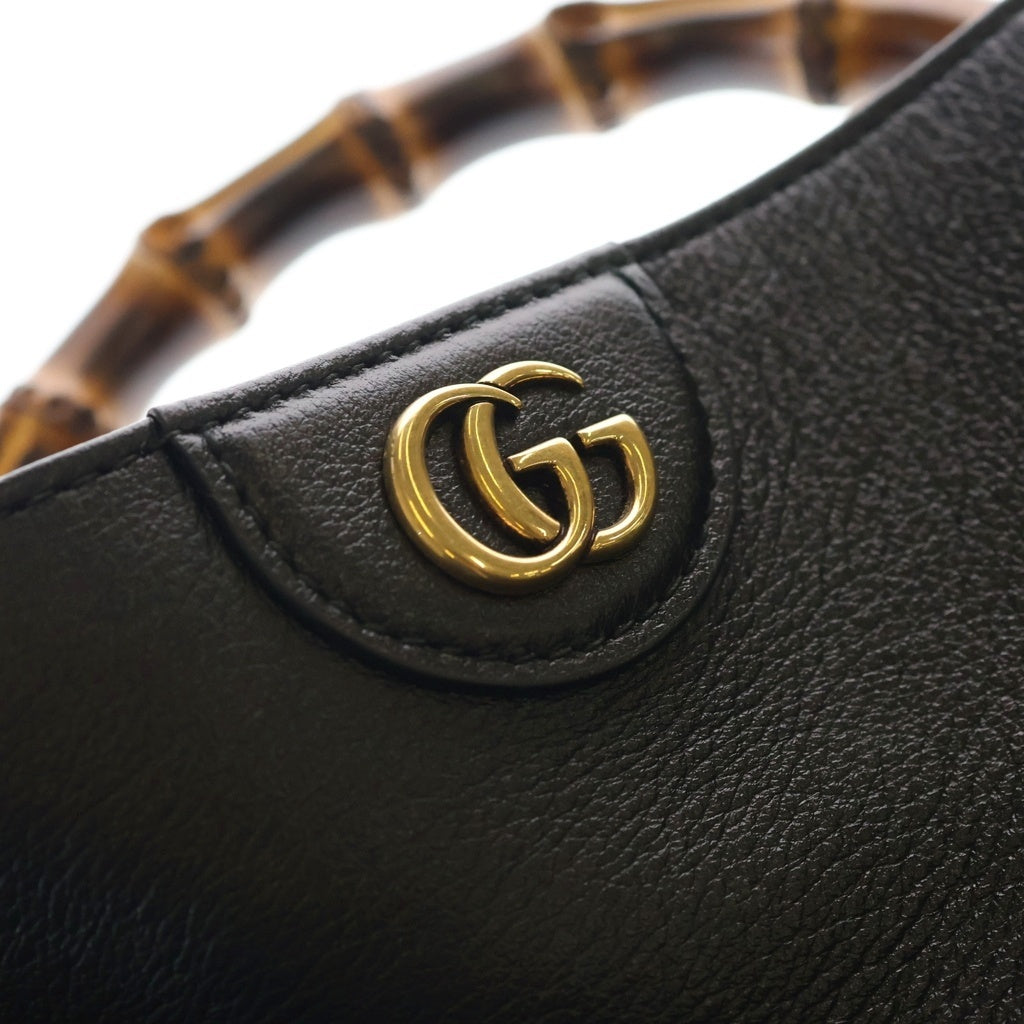 GUCCI(グッチ) ダイアナ スモール バンブー レザー ショルダーバッグ 2WAY ハンド ショルダー バッグ ブラック 746251 レディース